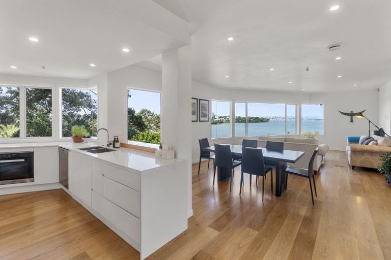 Photo of property in 83 Ngataringa Road, Devonport, Auckland, 0624