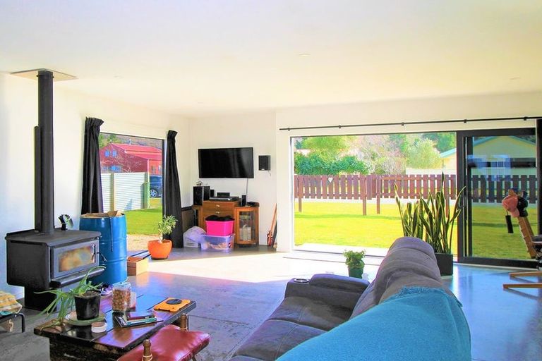 Photo of property in 41 Freyberg Avenue, Kurow, 9435