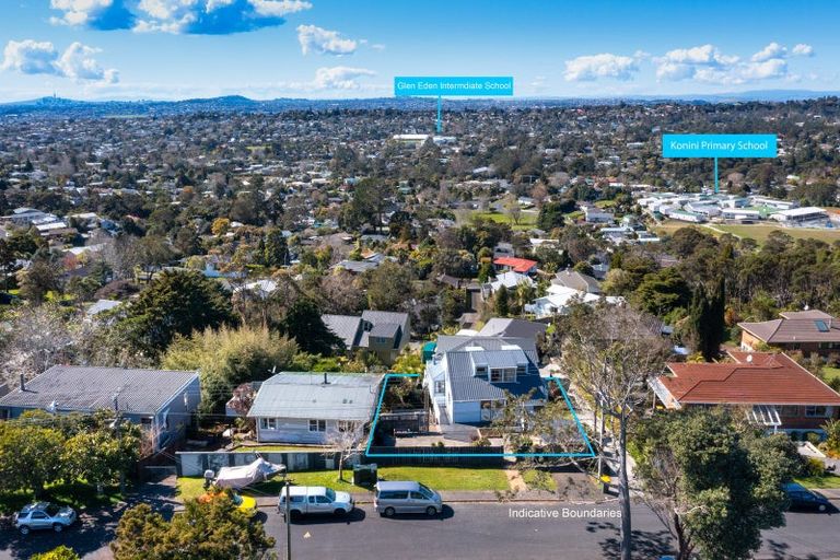 Photo of property in 58 Shetland Street, Glen Eden, Auckland, 0602