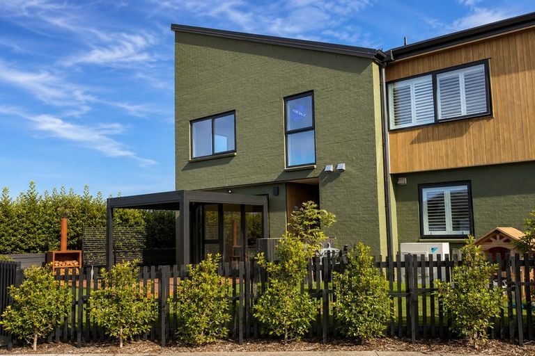 Photo of property in 12 Percy Neils Road, Hobsonville, 0616