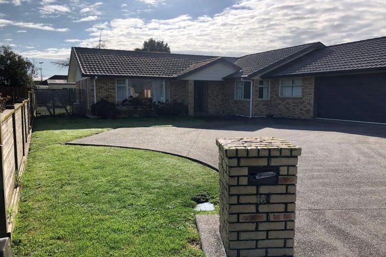 Photo of property in 18 Benner Drive, Ngatea, 3503