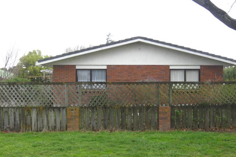 Photo of property in 4 Frederick Street, Carterton, 5713