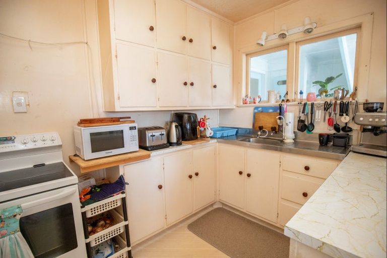 Photo of property in 152 Ferry Road, Kerepehi, Paeroa, 3671