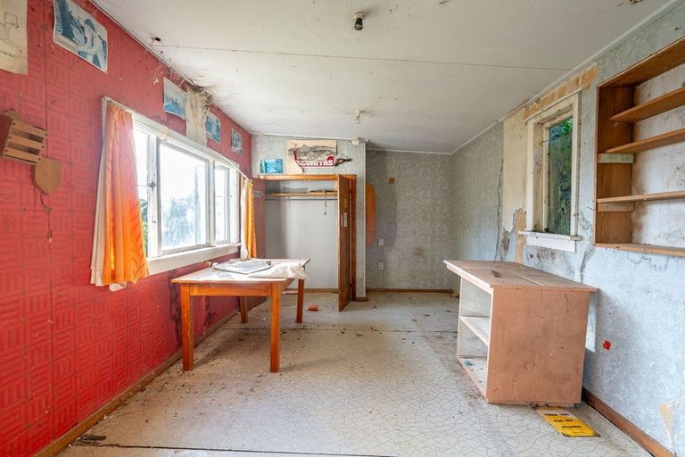 Photo of property in 18 Beaconsfield Road, Portobello, Dunedin, 9014