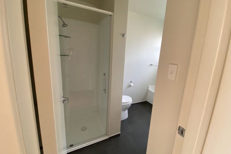Photo of property in 11/210 Cambridge Terrace, Naenae, Lower Hutt, 5011