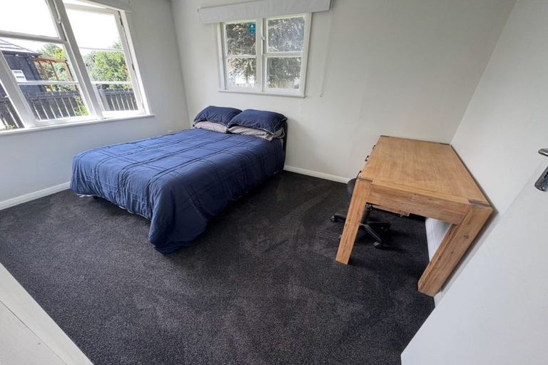 Photo of property in 144 Great South Road, Huntly, 3700