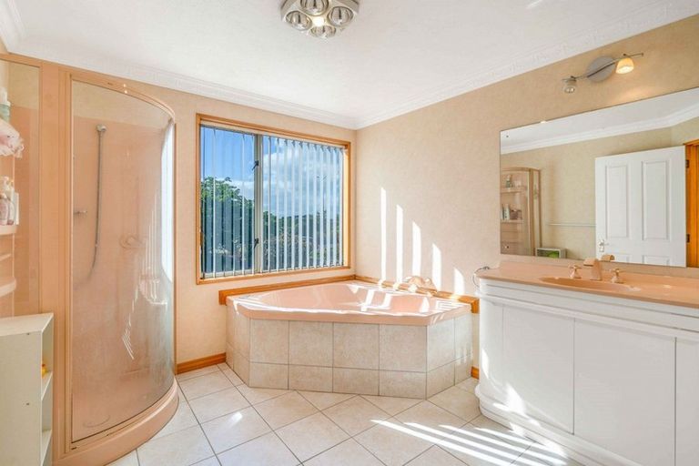 Photo of property in 728 Queens Drive, Waikiwi, Invercargill, 9810