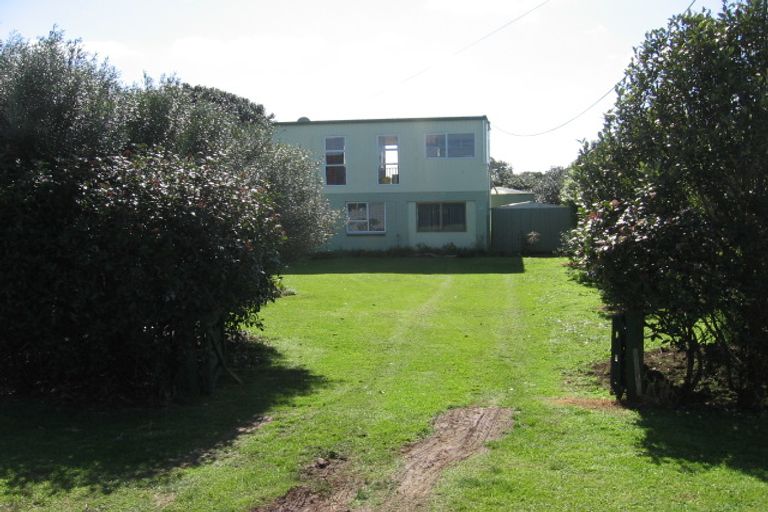 Photo of property in 5 Mahanga Road, Pataua South, Onerahi, 0192