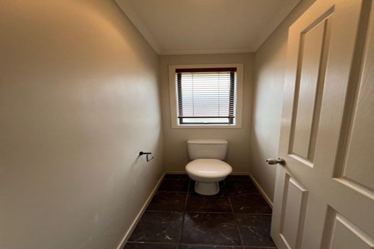 Photo of property in 17 Arundel Place, Nawton, Hamilton, 3200