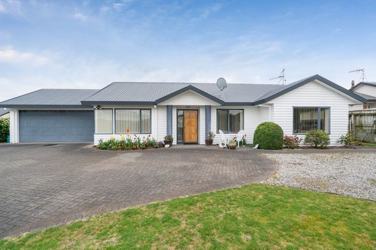 Photo of property in 2/4 The Grove, Nukuhau, Taupo, 3330