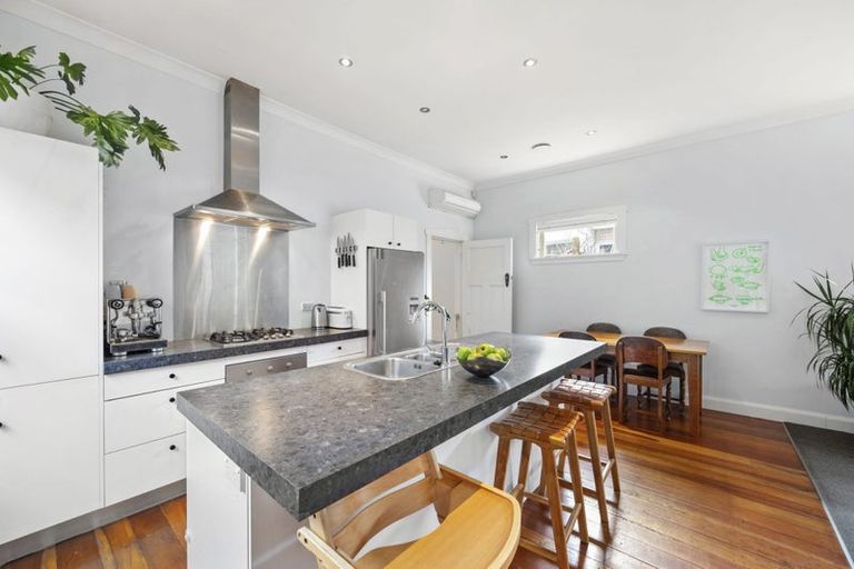 Photo of property in 99a Freyberg Street, Lyall Bay, Wellington, 6022