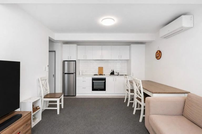 Photo of property in 11 Lancaster Street, Karori, Wellington, 6012