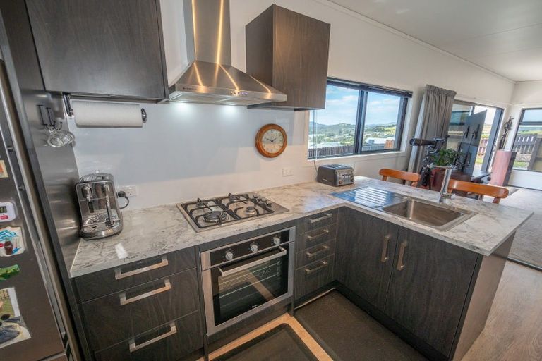 Photo of property in 6 Oden Hill, Coopers Beach, 0420