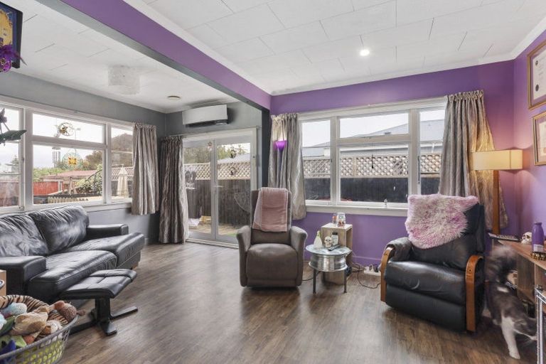 Photo of property in 256 Breezes Road, Aranui, Christchurch, 8061