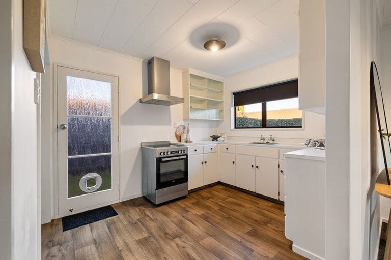 Photo of property in 32 Redwood Grove, Hokowhitu, Palmerston North, 4410