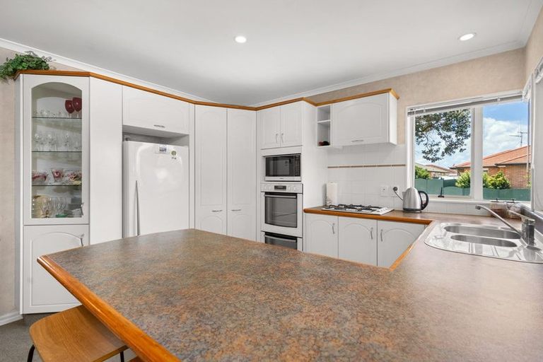 Photo of property in 72 Denny Hulme Drive, Mount Maunganui, 3116