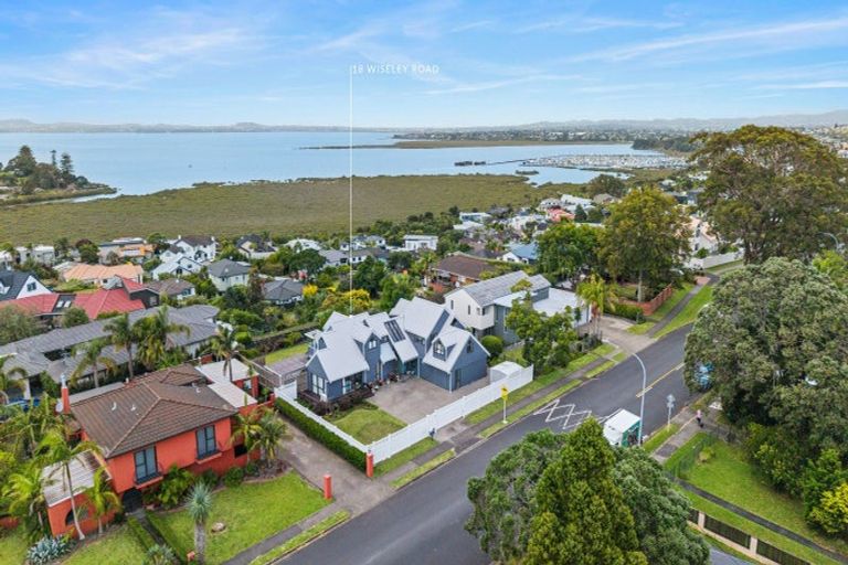 Photo of property in 18 Wiseley Road, Hobsonville, Auckland, 0618