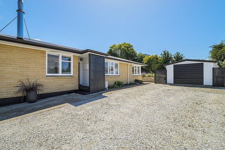 Photo of property in 14 Geelong Street, Waikouaiti, 9510