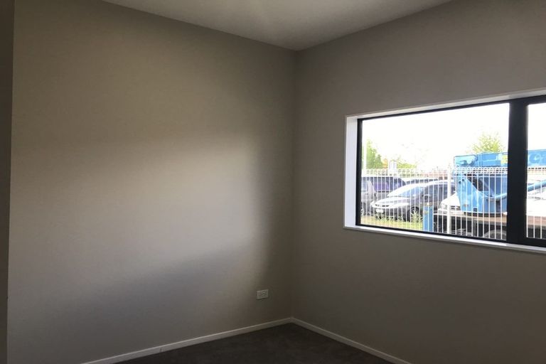 Photo of property in 23c Great South Road, Papatoetoe, Auckland, 2025