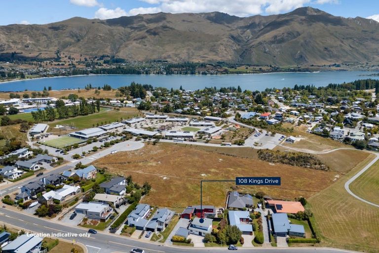 Photo of property in 108 Kings Drive, Wanaka, 9305