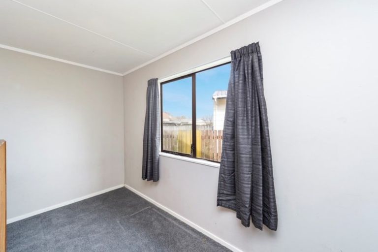 Photo of property in 32a Odlin Crescent, Nawton, Hamilton, 3200