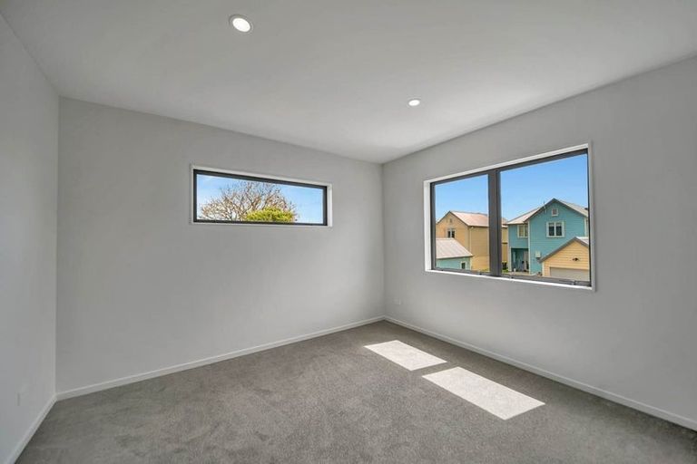 Photo of property in 24a Fernaig Street, Papakura, 2110