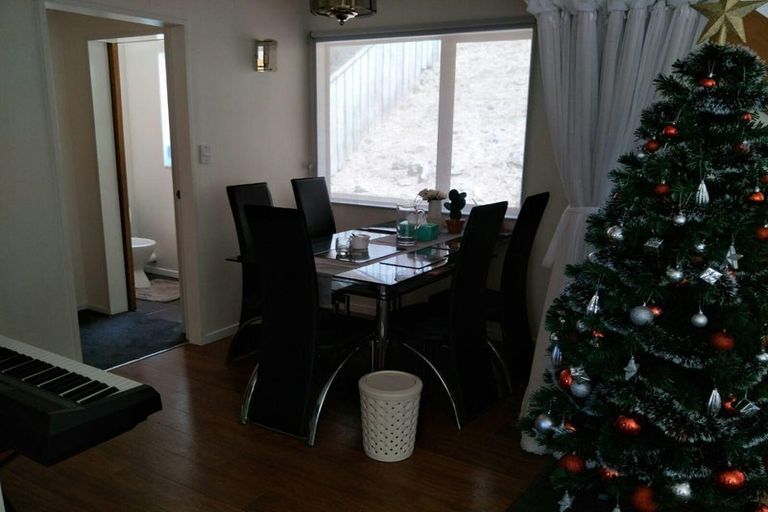 Photo of property in 10 Flinders Place, Johnsonville, Wellington, 6037