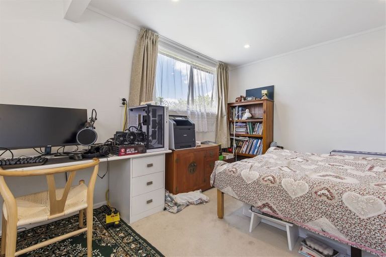 Photo of property in 103 Hutchinsons Road, Bucklands Beach, Auckland, 2014