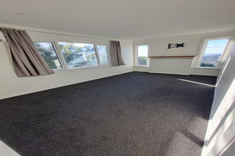Photo of property in 64 Lindsay Road, Balaclava, Dunedin, 9011