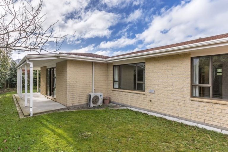 Photo of property in 2/36 Russley Road, Russley, Christchurch, 8042
