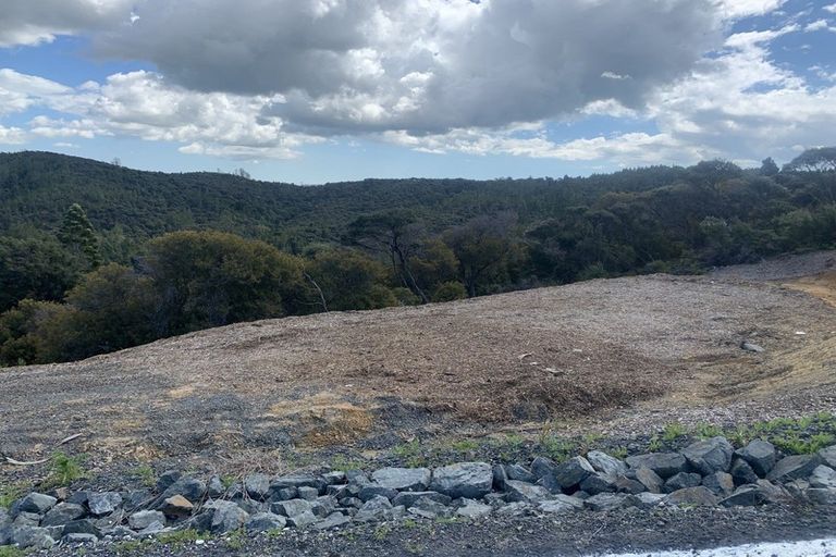 Photo of property in 238 Hillcrest Road, Wainui, 0931