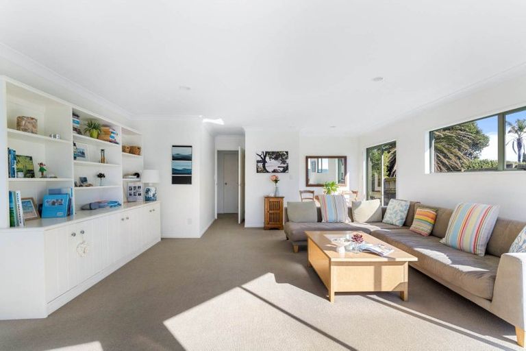 Photo of property in 137a Oceanbeach Road, Mount Maunganui, 3116