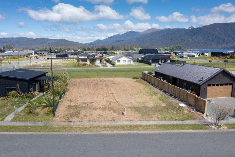 Photo of property in 33 Takitimu Avenue, Te Anau, 9600