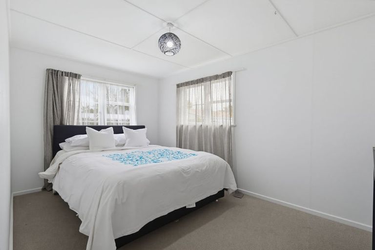 Photo of property in 56 Douglas Mclean Avenue, Marewa, Napier, 4110