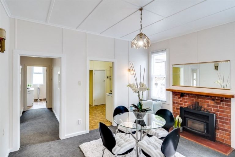 Photo of property in 1a Goldsmith Terrace, Hospital Hill, Napier, 4110