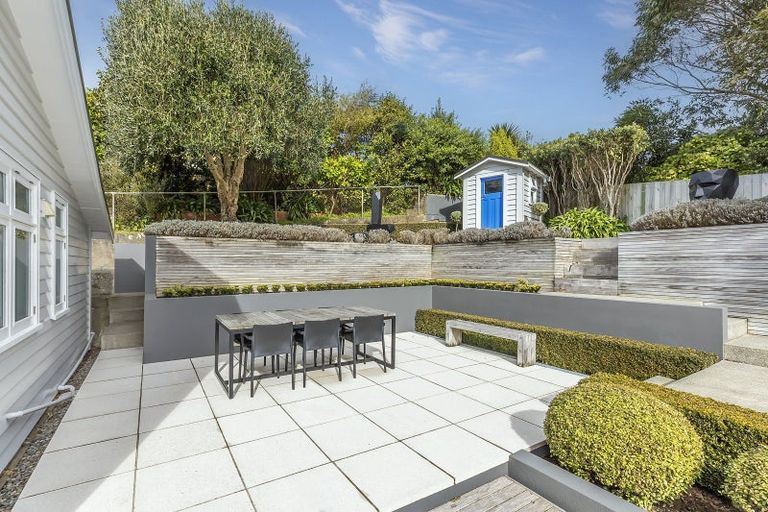 Photo of property in 12 Butt Street, Brooklyn, Wellington, 6021