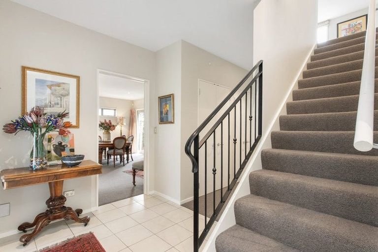 Photo of property in 69 Jeffreys Road, Fendalton, Christchurch, 8052