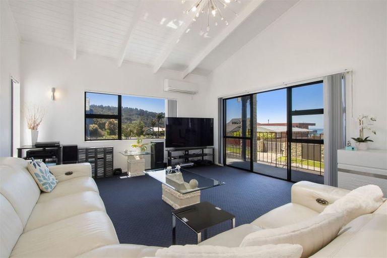 Photo of property in 11 Mayor View Terrace, Waihi Beach, 3611