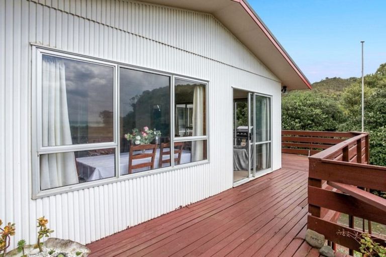 Photo of property in 225 Bluff Road, Kuaotunu West, Whitianga, 3592