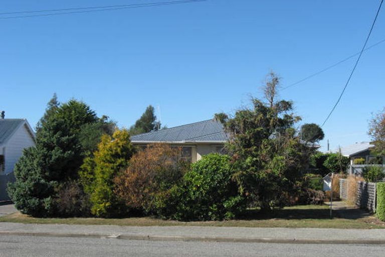 Photo of property in 71 Belt Street, Waimate, 7924