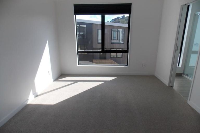 Photo of property in 3/210 Karori Road, Karori, Wellington, 6012