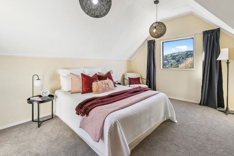 Photo of property in 107 Main Road, Tawa, Wellington, 5028