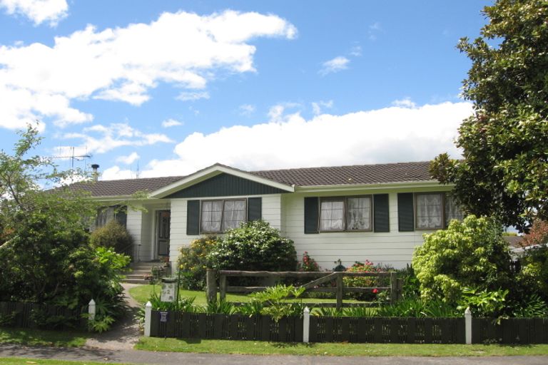 Photo of property in 2 Sargeson Place, Leamington, Cambridge, 3432