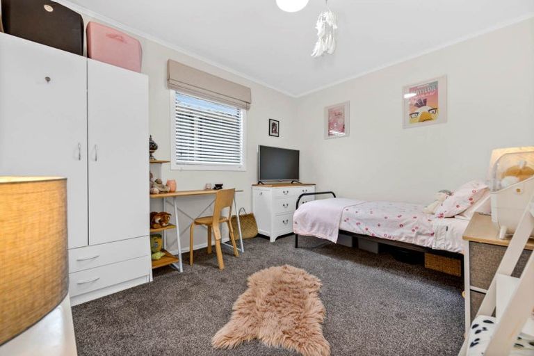 Photo of property in 10 Fourth View Avenue, Beachlands, Auckland, 2018