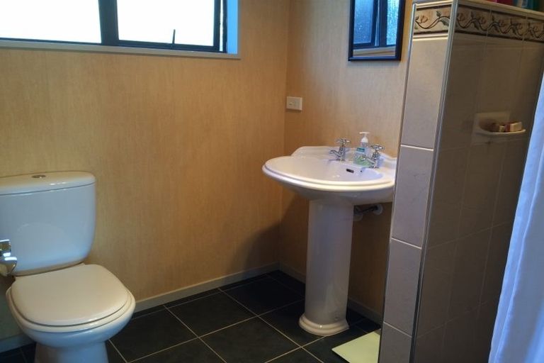 Photo of property in 2 Rockhaven, Albert Town, Wanaka, 9305