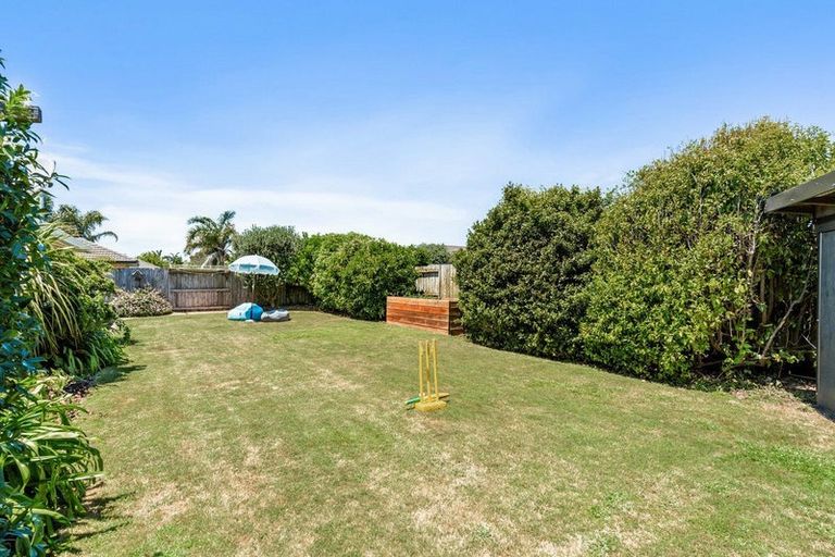 Photo of property in 67 Pacific Cove Drive, Papamoa Beach, Papamoa, 3118