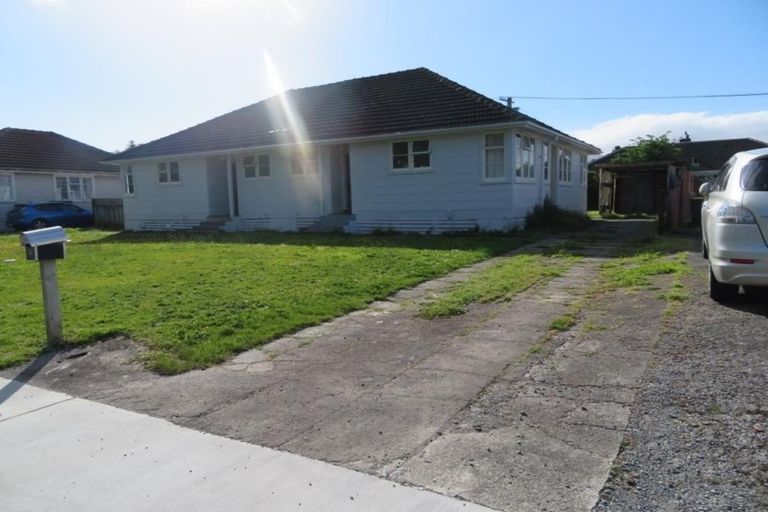 Photo of property in 17 Fisk Street, Naenae, Lower Hutt, 5011