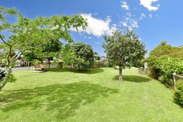 Photo of property in 26 The Grove, Red Beach, 0932