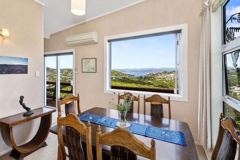 Photo of property in 53 Winston Street, Crofton Downs, Wellington, 6035