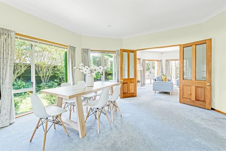 Photo of property in 26 Witbrock Crescent, Burnside, Christchurch, 8053